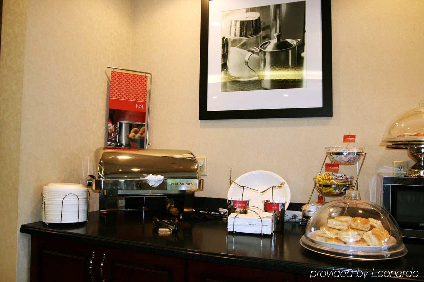 Hampton Inn Richmond-Mechanicsville Restaurant photo